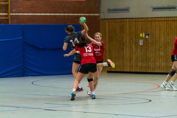 Bild 233 - B-Juniorinnen Bramstedter TS - HSG Handewitt/Nord Harrislee : Ergebnis: 25:20